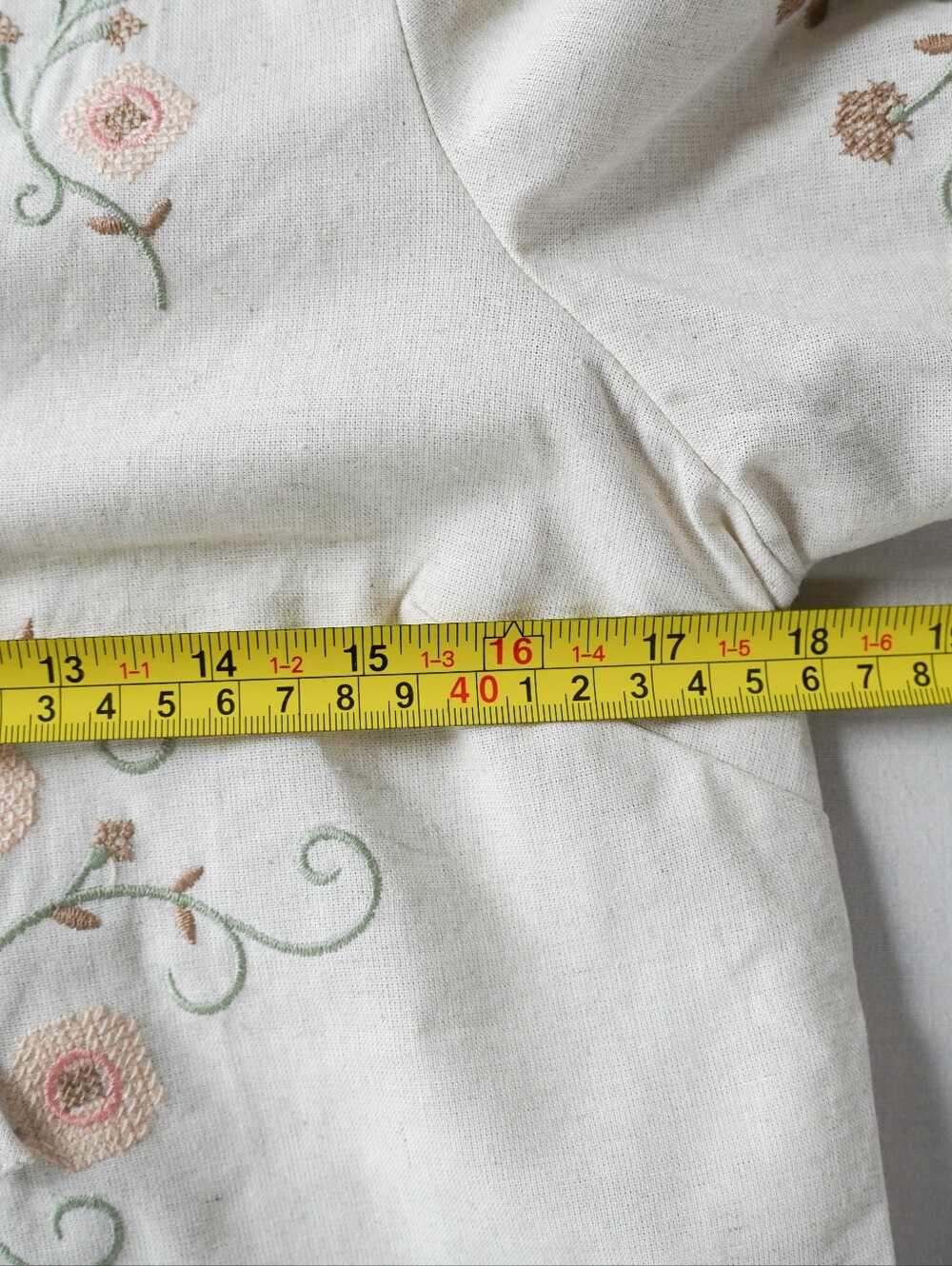 Romantic Cream Floral Linen Tie-Front Crop Top - Picture 7 of 9